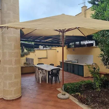 Holiday home A Mare Con Piscina *