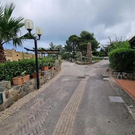 A Mare Con Piscina Cefalu